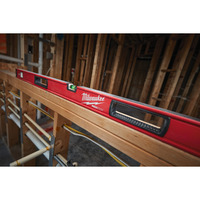 VATTENPASS BACKBONE 120CM BACKBONET helt i metall. Kraft