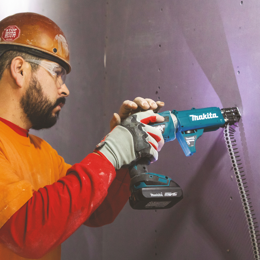 SKRUVAUTOMAT MAKITA 18V DFS452ZJX3,SOLO,MAGASIN,VÄSKA